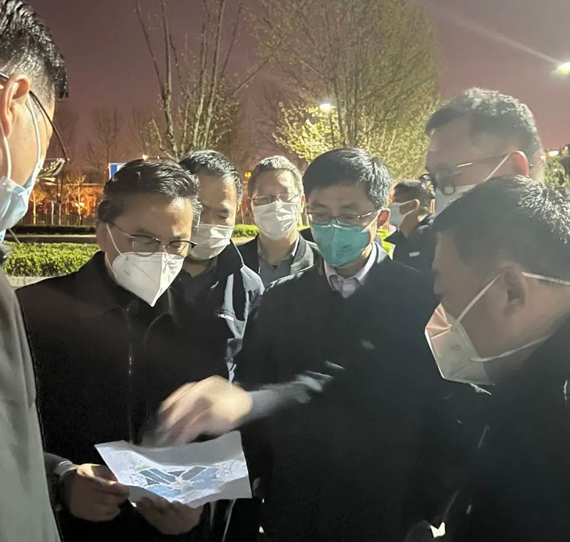 臨危受命向“疫”行 烈火真金顯本色  華建集團(tuán)承擔(dān)國家會展中心(上海)應(yīng)急改造項(xiàng)目